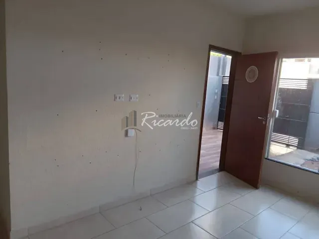 Casa com 121m² 2 quartos e 1 banheiro, à venda, no bairro Jardim Paraíso em Arapongas