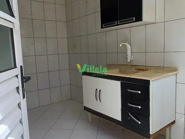 Casa 2 quartos e 2 banheiros, à venda, no bairro Vila Ursulina em Itaquaquecetuba