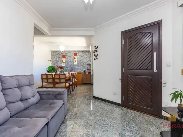 Casa com 154m² 4 quartos e 5 banheiros, à venda, no bairro Boa Vista em Curitiba