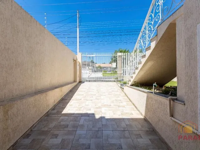Casa com 154m² 4 quartos e 5 banheiros, à venda, no bairro Boa Vista em Curitiba