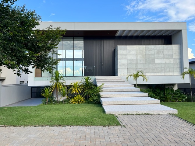 Casa à venda 4 Quartos, 4 Suites, 2 Vagas, 1200M², Loteamen