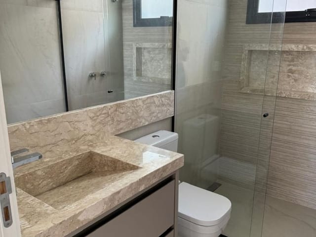 Casa com 900m² 4 quartos e 4 banheiros, à venda, no bairro Condomínio Reserva do Paratehy em São José dos Campos