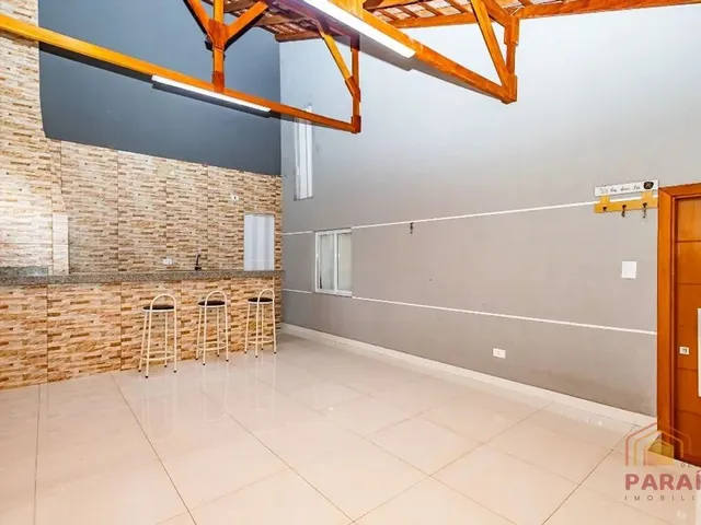 Casa 2 quartos e 1 banheiro, para alugar, no bairro Barreirinha em Curitiba