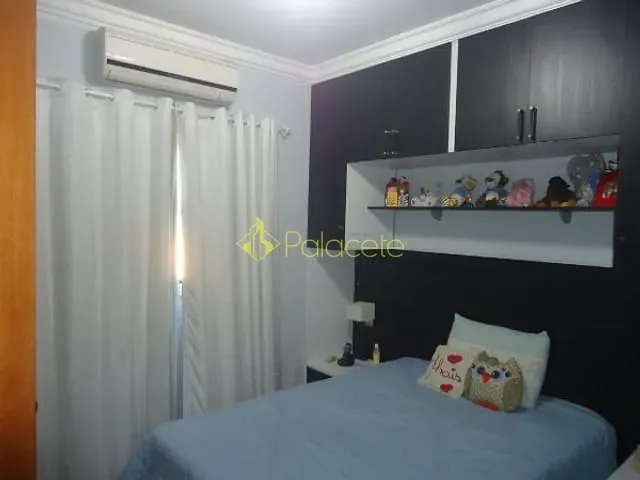 Casa com 250m² 4 quartos e 1 banheiro, à venda, no bairro Parque das Nações em Pindamonhangaba