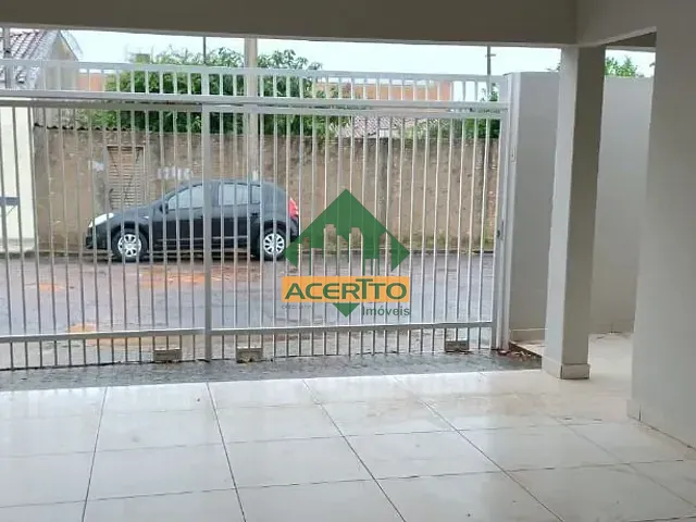 Casa com 300m² 3 quartos e 4 banheiros, à venda, no bairro Boa Vista em Araçatuba