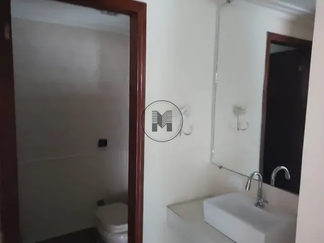Casa 5 quartos e 1 banheiro, à venda, no bairro Vila São Geraldo em Taubaté