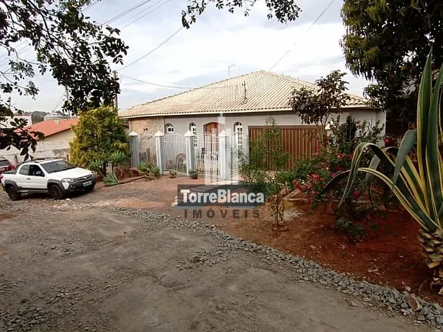 Casa com 364m² 3 quartos e 3 banheiros, à venda, no bairro Jardim Carvalho em Ponta Grossa
