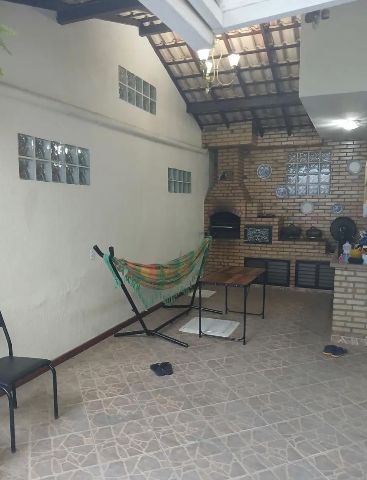 Casa 3 quartos e 3 banheiros, à venda, no bairro Lagoa em Macaé