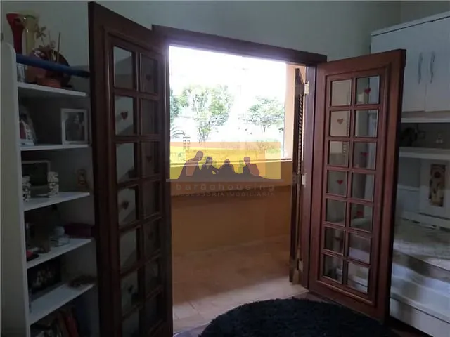 Casa com 490m² 4 quartos e 6 banheiros, à venda, no bairro Parque das Universidades em Campinas