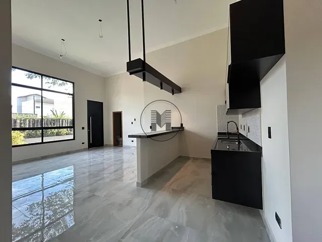 Casa 3 quartos e 2 banheiros, à venda, no bairro Loteamento Pinheiros de Tremembé em Tremembé