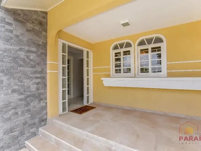 Casa com 689m² 5 quartos e 7 banheiros, para alugar, no bairro Campina do Siqueira em Curitiba