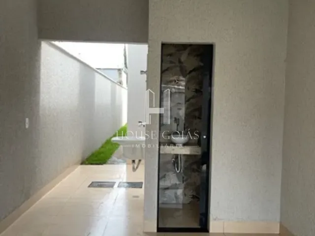 Casa com 180m² 2 quartos e 2 banheiros, à venda, no bairro Residencial Alvaluz em Aparecida de Goiânia