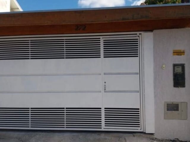 Foto do Casa - Casa com 2 dormitórios à venda, 121 m² por R$ 445.000,00 - Jardim Portugal - São José dos Campos/SP | RUSSI IMÓVEIS