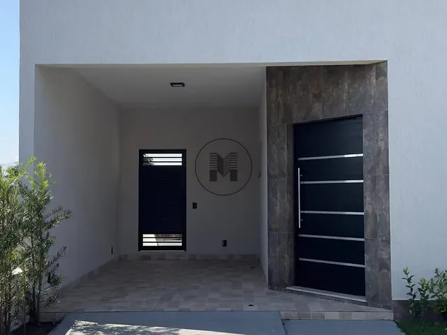Casa 3 quartos e 1 banheiro, à venda, no bairro Loteamento Pinheiros de Tremembé em Tremembé