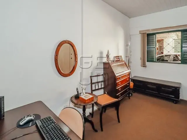 Casa com 594m², à venda, no bairro Jardim Country Club em Londrina