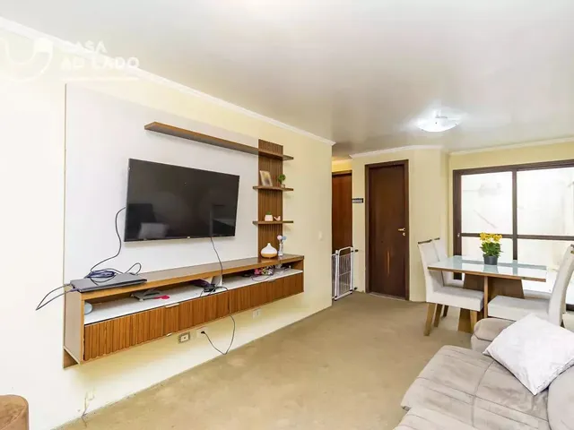 Casa 3 quartos e 3 banheiros, à venda, no bairro São Francisco em Curitiba