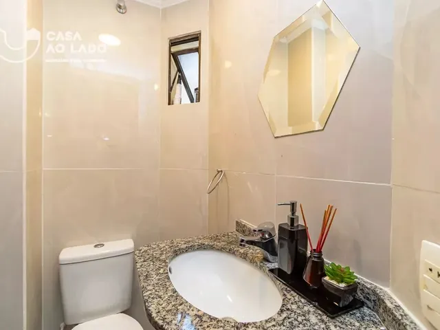 Casa 3 quartos e 3 banheiros, à venda, no bairro São Francisco em Curitiba