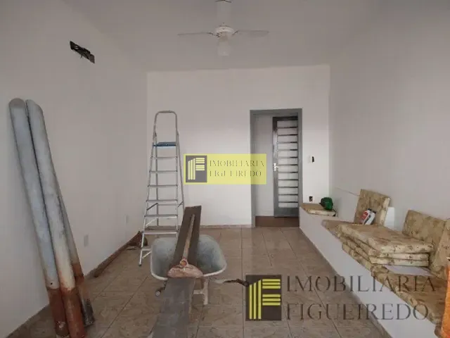 Casa à venda, no bairro Jardim Alto Alegre em São José do Rio Preto