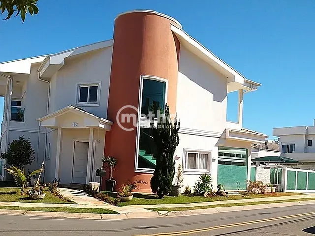 Casa com 450m² 4 quartos e 5 banheiros, à venda, no bairro Swiss Park em Campinas