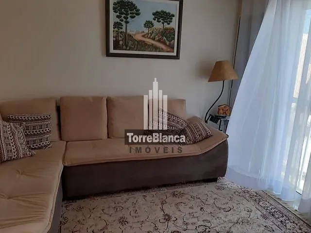 Casa com 616m² 4 quartos e 4 banheiros, à venda, no bairro Uvaranas em Ponta Grossa