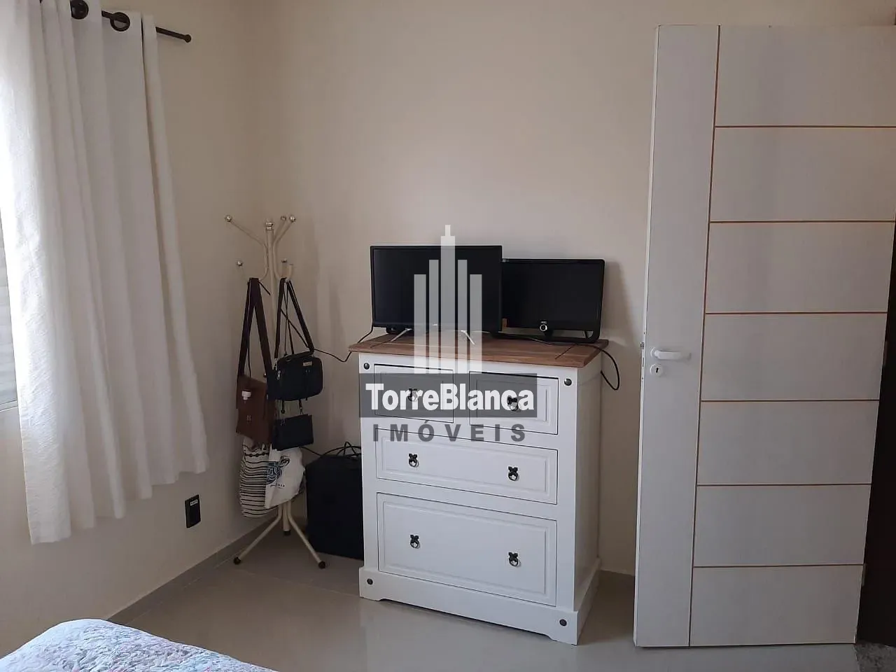 Casa, 4 quartos, 250 m² - Foto 9