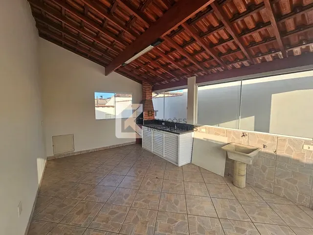 Casa com 125m² 3 quartos e 2 banheiros, à venda, no bairro JARDIM ADRIANA em INDAIATUBA