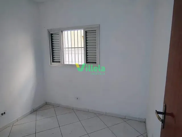 Casa 1 quarto e 1 banheiro, para alugar, no bairro Estância Fraternidade em Itaquaquecetuba