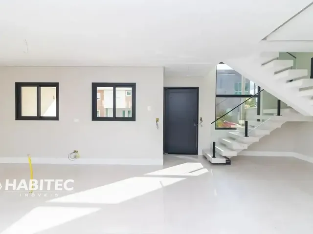 Casa com 289m² 4 quartos e 3 banheiros, à venda, no bairro Uberaba em Curitiba