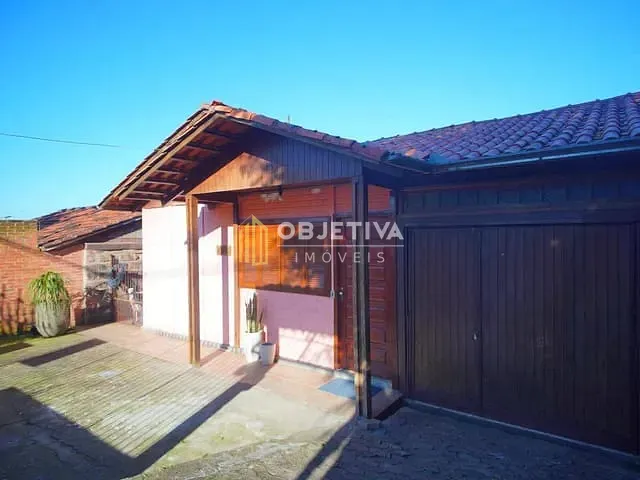 Casa com 351m² 3 quartos e 2 banheiros, à venda, no bairro Santo Afonso em Novo Hamburgo