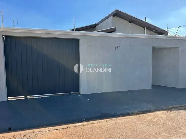 Casa com 305m² 3 quartos e 2 banheiros, à venda, no bairro Jardim Arrivabene III em Artur Nogueira