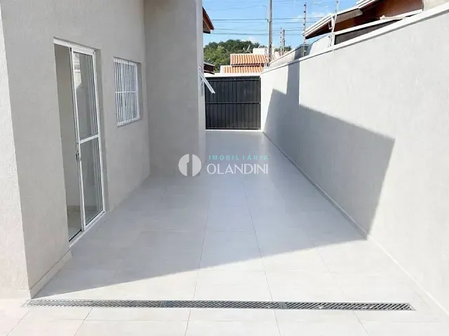 Casa com 305m² 3 quartos e 2 banheiros, à venda, no bairro Jardim Arrivabene III em Artur Nogueira