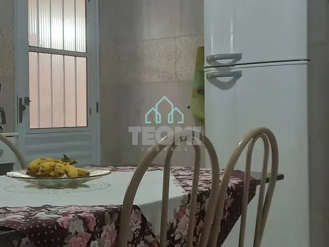 Casa 2 quartos e 2 banheiros, à venda, no bairro Jardim Gurilândia em Taubaté
