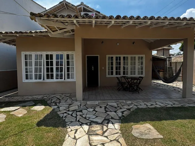 Casa 4 quartos e 4 banheiros, à venda, no bairro Barra de Macaé em Macaé