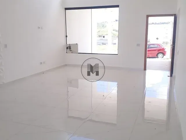 Casa 3 quartos e 2 banheiros, à venda, no bairro Vale dos Cristais em Taubaté