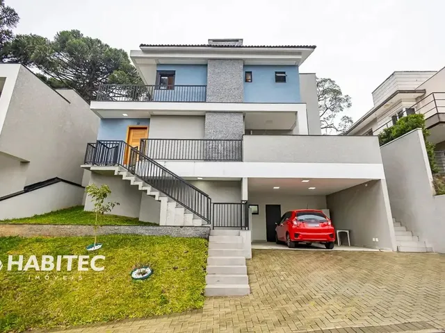 Casa 3 quartos e 2 banheiros, à venda, no bairro Abranches em Curitiba