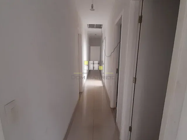 Casa com 300m² 3 quartos e 4 banheiros, à venda, no bairro Jardim Santa Rosa em Nova Odessa