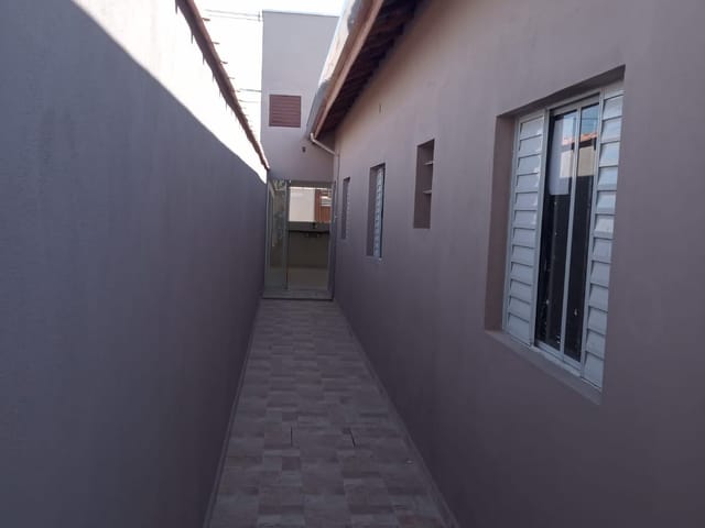 Casa com 125m² 3 quartos e 2 banheiros, à venda, no bairro Residencial e Comercial Portal dos Eucaliptos em Pindamonhangaba