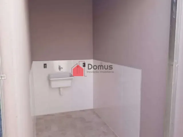 Casa com 125m² 3 quartos e 2 banheiros, à venda, no bairro Residencial e Comercial Portal dos Eucaliptos em Pindamonhangaba