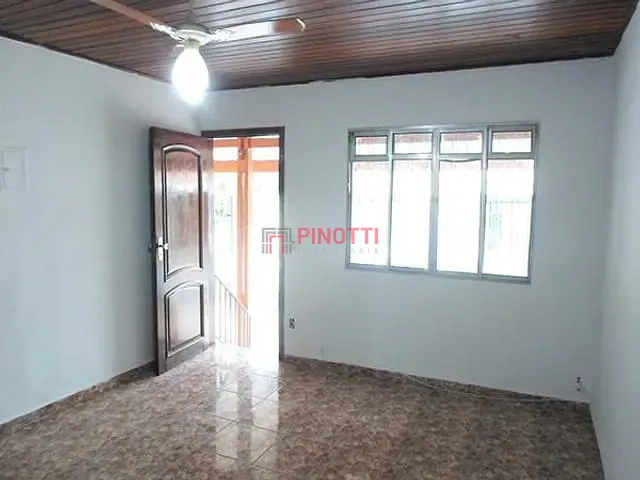 Casa 2 quartos e 1 banheiro, à venda, no bairro Chácara Sergipe em São Bernardo do Campo