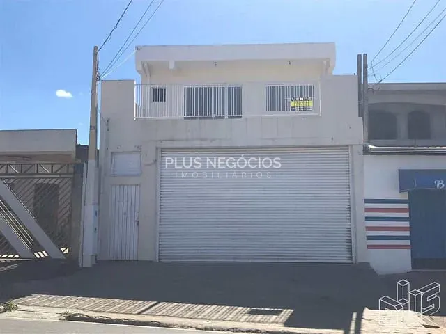 Casa com 255m² 3 quartos e 2 banheiros, à venda, no bairro Jardim São Lourenzo em Sorocaba