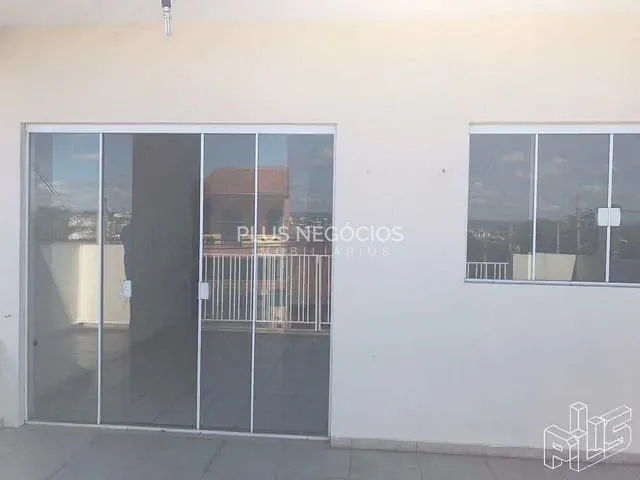 Casa com 255m² 3 quartos e 2 banheiros, à venda, no bairro Jardim São Lourenzo em Sorocaba