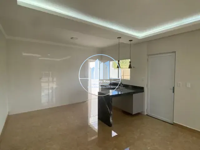 Casa com 185m² 3 quartos e 1 banheiro, à venda, no bairro Jardim Floresta em Pouso Alegre