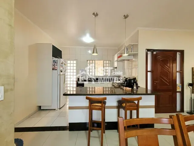Casa com 200m² 3 quartos e 1 banheiro, à venda, no bairro Jardim Ipê em Andradas
