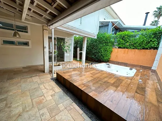 Casa com 277m² 3 quartos e 2 banheiros, à venda, no bairro Alphaville em Campinas