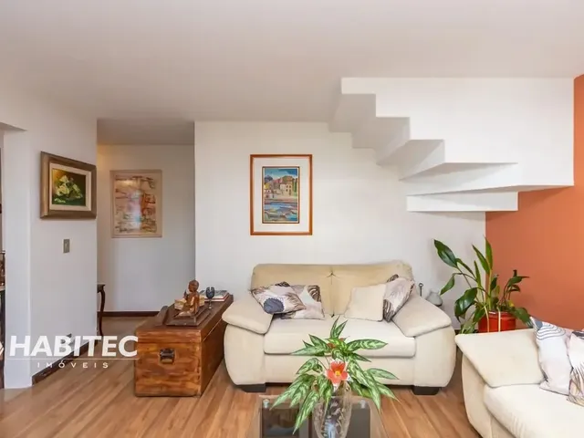 Casa com 233m² 5 quartos e 4 banheiros, à venda, no bairro Jardim das Américas em Curitiba