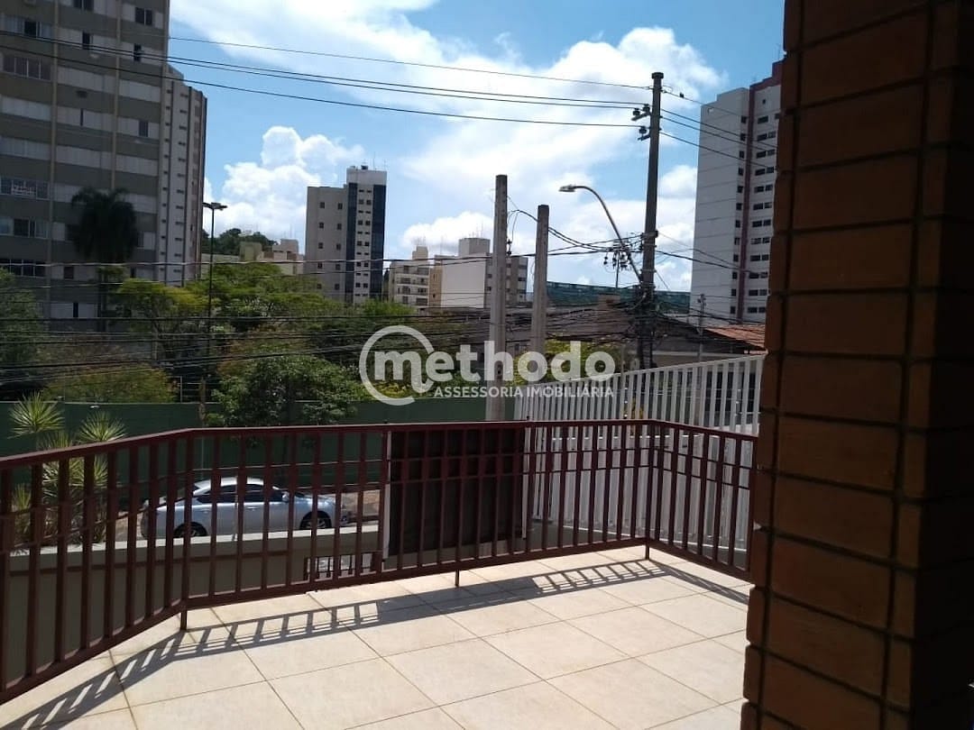 Casa, 6 quartos, 307 m² - Foto 2