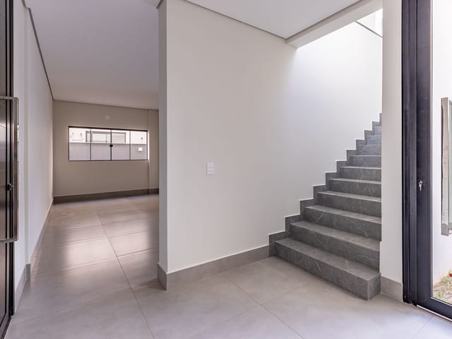 Foto do Casa - Casa à venda por R$ 1.350.000,00 - Gleba Simon Frazer - Londrina/PR | Imobiliária GEUM