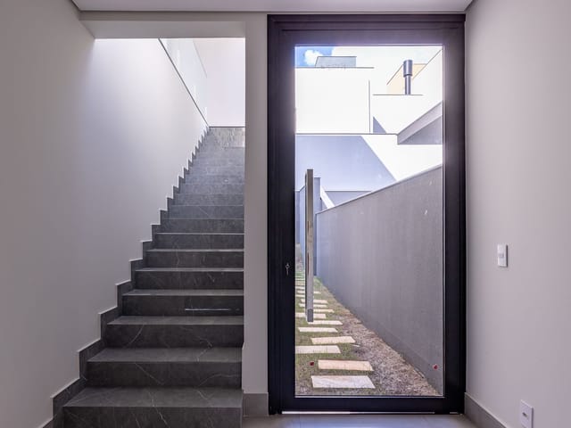 Foto do Casa - Casa à venda por R$ 1.350.000,00 - Gleba Simon Frazer - Londrina/PR | Imobiliária GEUM