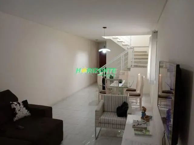 Casa com 125m² 3 quartos e 3 banheiros, à venda, no bairro Jardim das Indústrias em São José dos Campos