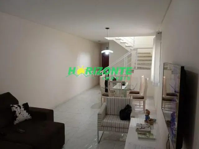 Casa com 125m² 3 quartos e 3 banheiros, à venda, no bairro Jardim das Indústrias em São José dos Campos